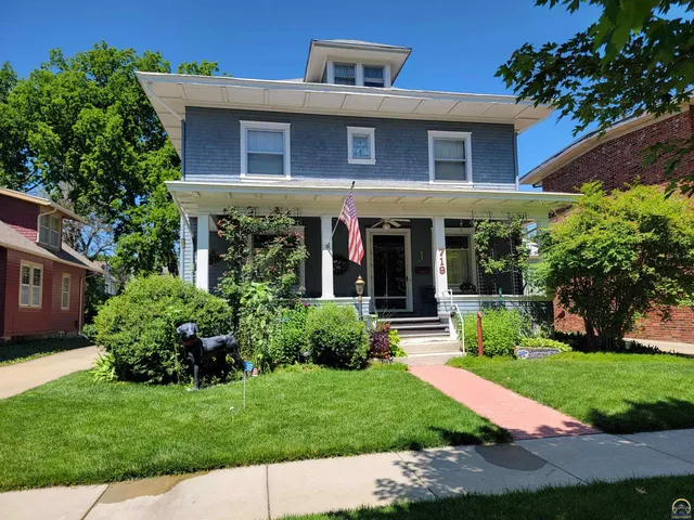 $275,000 | 719 State Street, Emporia, KS 66801