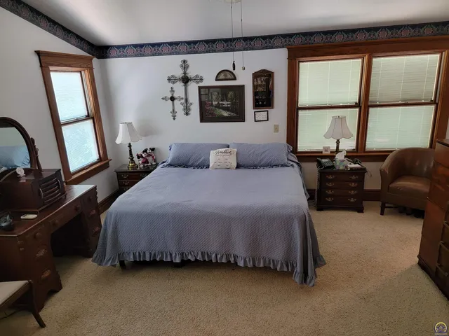 $275,000 | 719 State Street, Emporia, KS 66801