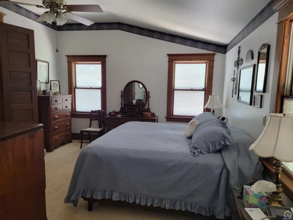 $249,000 | 719 State Street, Emporia, KS 66801