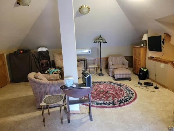 $249,000 | 719 State Street, Emporia, KS 66801