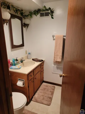 $249,000 | 719 State Street, Emporia, KS 66801