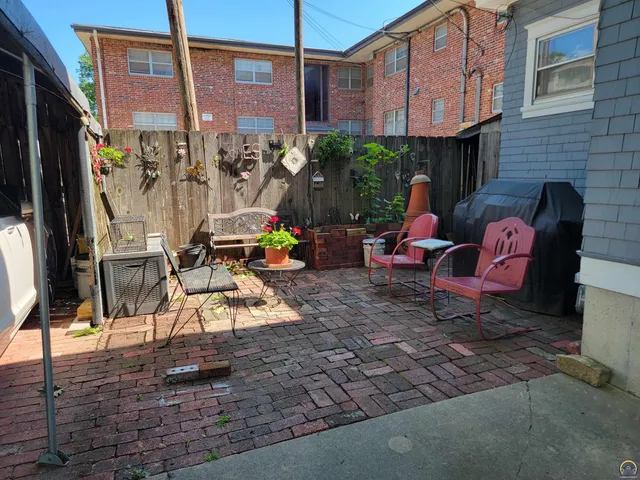 $275,000 | 719 State Street, Emporia, KS 66801