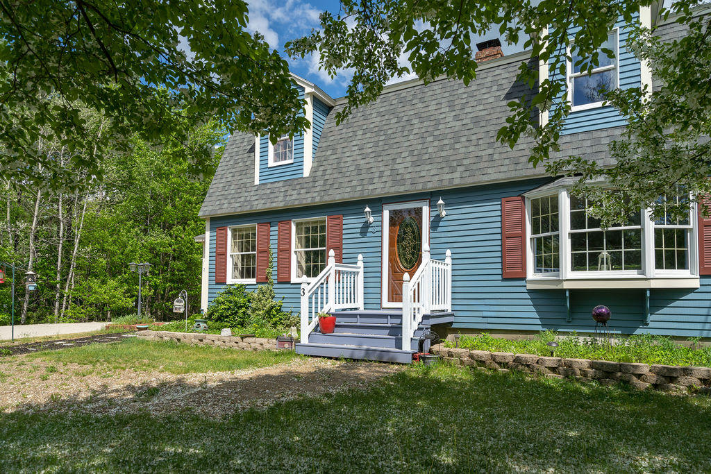 3 Hope Avenue Steep Falls, ME 04085 - Photo 4 of 33 004_3hopeavestandish-8