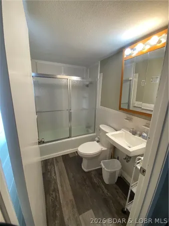 $300,000 | 33510 Bass Point Road, Unit 38 & 39, Gravois Mills, MO 65037