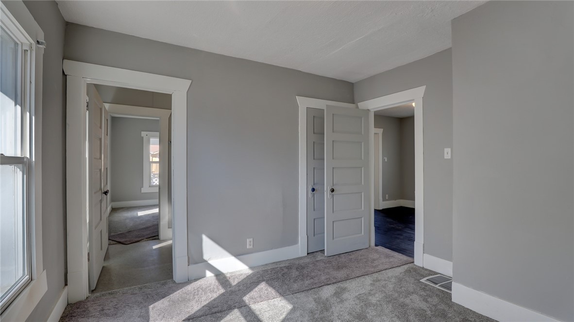 1739 East Johns Avenue Decatur, IL 62521 - Photo 13 of 22 Gallery Image 13
