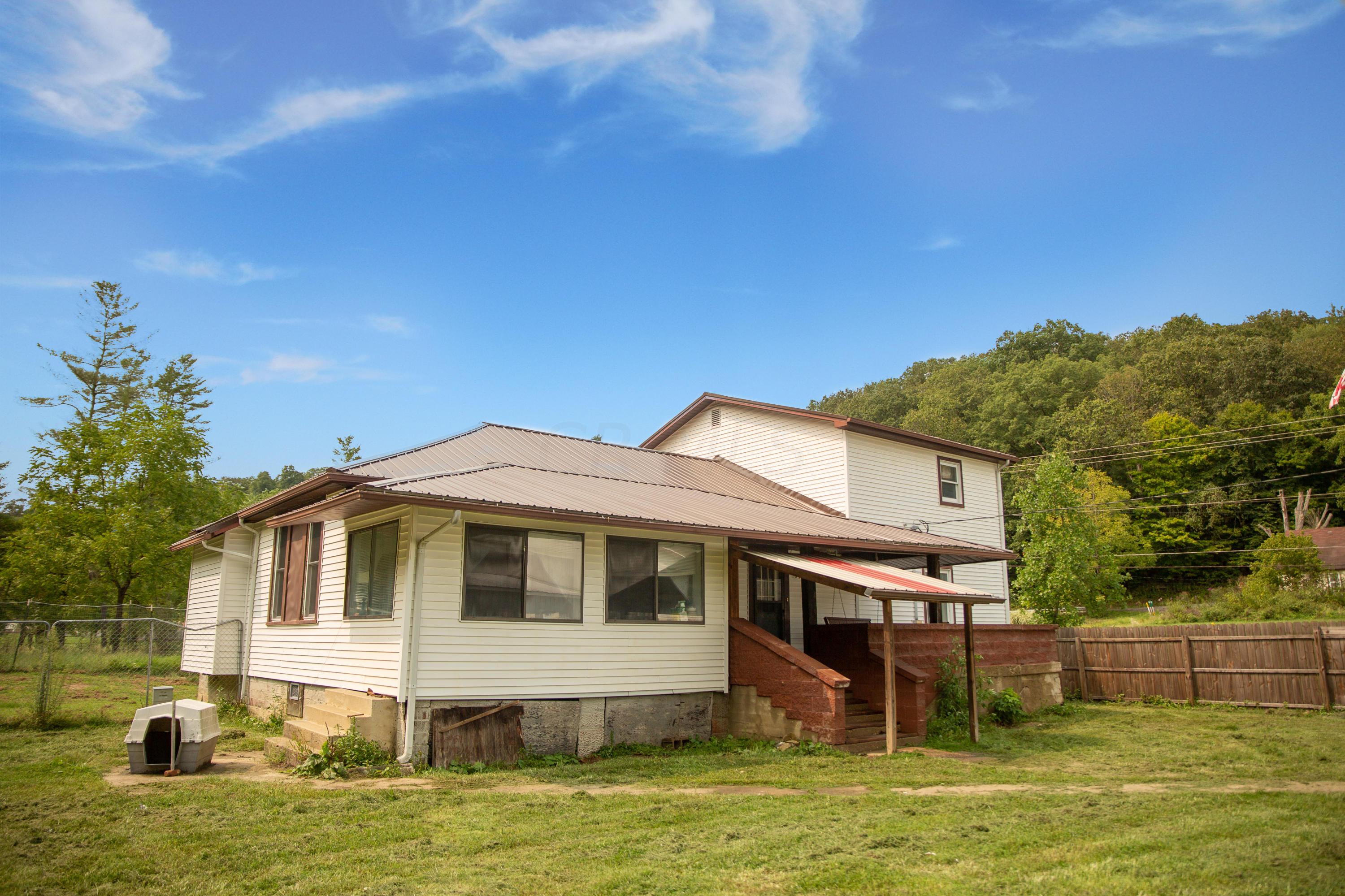 42841 Harris Road Nelsonville, OH 45764 - Photo 2 of 65 Gallery Image 2