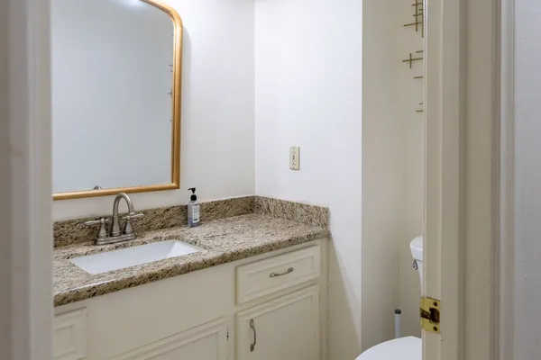 $349,999 | 5711 Olympia Fields Lane, Houston, TX 77069