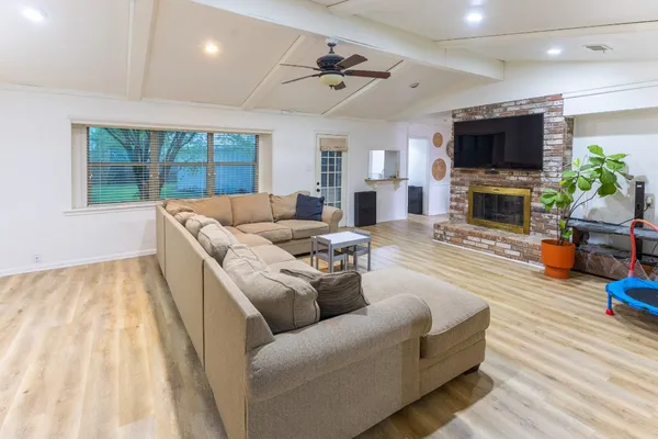 $349,999 | 5711 Olympia Fields Lane, Houston, TX 77069