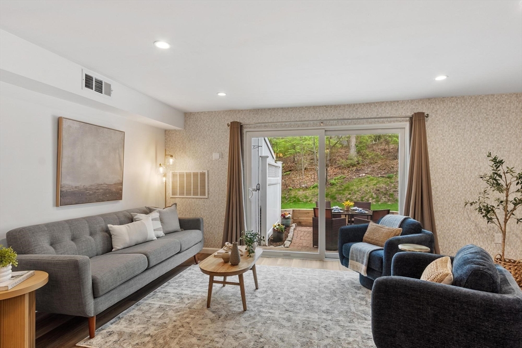 2 Beal's Cove Road, Unit F Hingham, MA 02043 - Photo 12 of 30