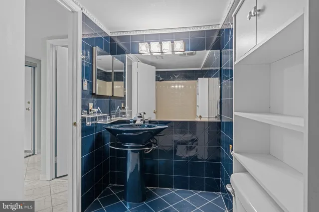 $219,500 | 2131 Welsh Road, Unit 208, Philadelphia, PA 19115