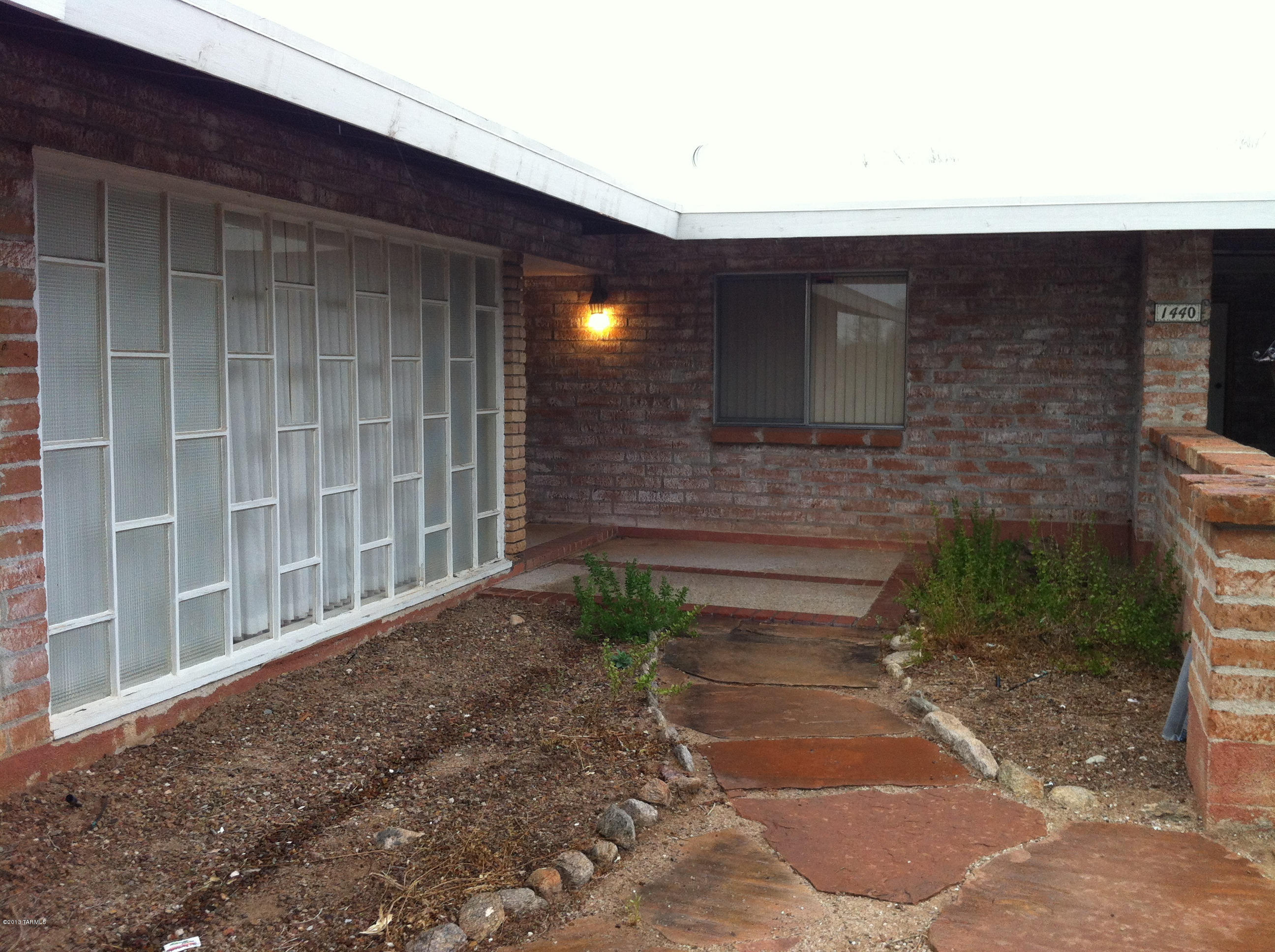 1440 East Ina Road Tucson, AZ 85718 - Photo 1 of 41