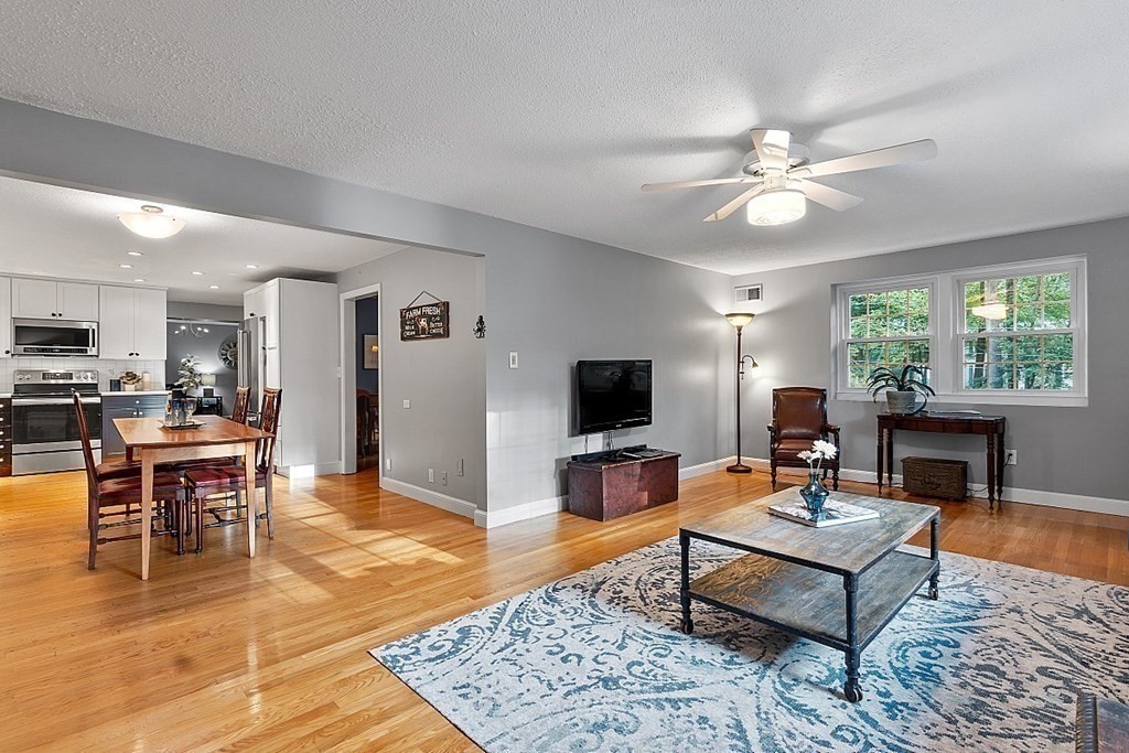 16 Exeter Way Andover, MA 01810 - Photo 15 of 42 Gallery Image 15