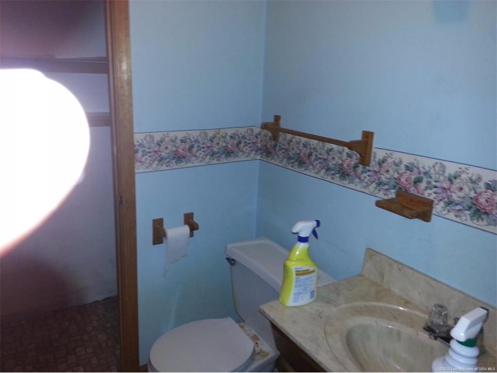 3420 Freiberger Road Floyds Knobs, IN 47119 - Photo 7 of 8 Gallery Image 7