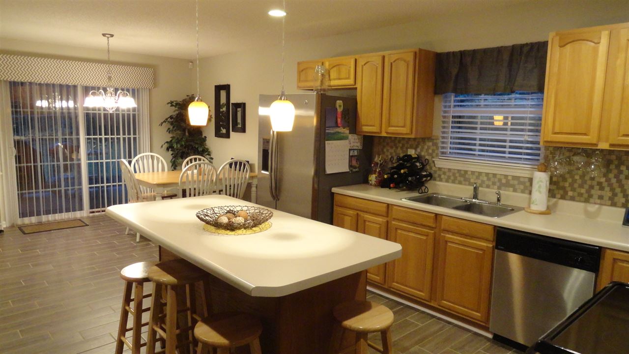 113 Springview Drive Anderson, SC 29625 - Photo 9 of 28 Gallery Image 9
