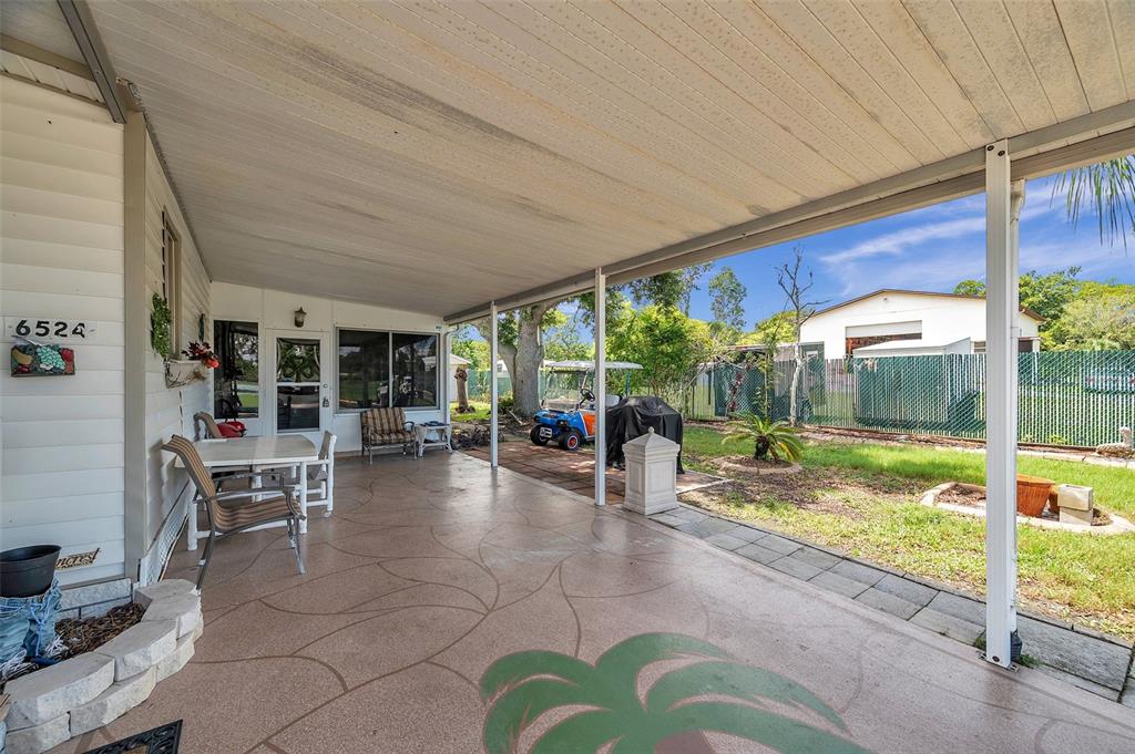 6524 Roosevelt Drive Port Richey, FL 34668 - Photo 3 of 100