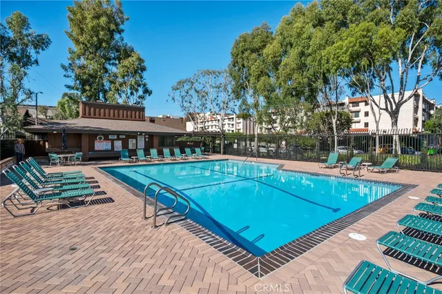 $3,900 | 1507 Dalmatia Drive, San Pedro, CA 90732