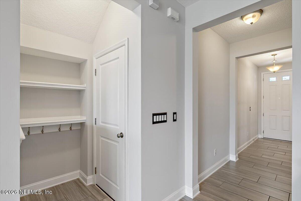 70 Tarklin Road St. Johns, FL 32259 - Photo 32 of 53 32-Drop Area and Foyer