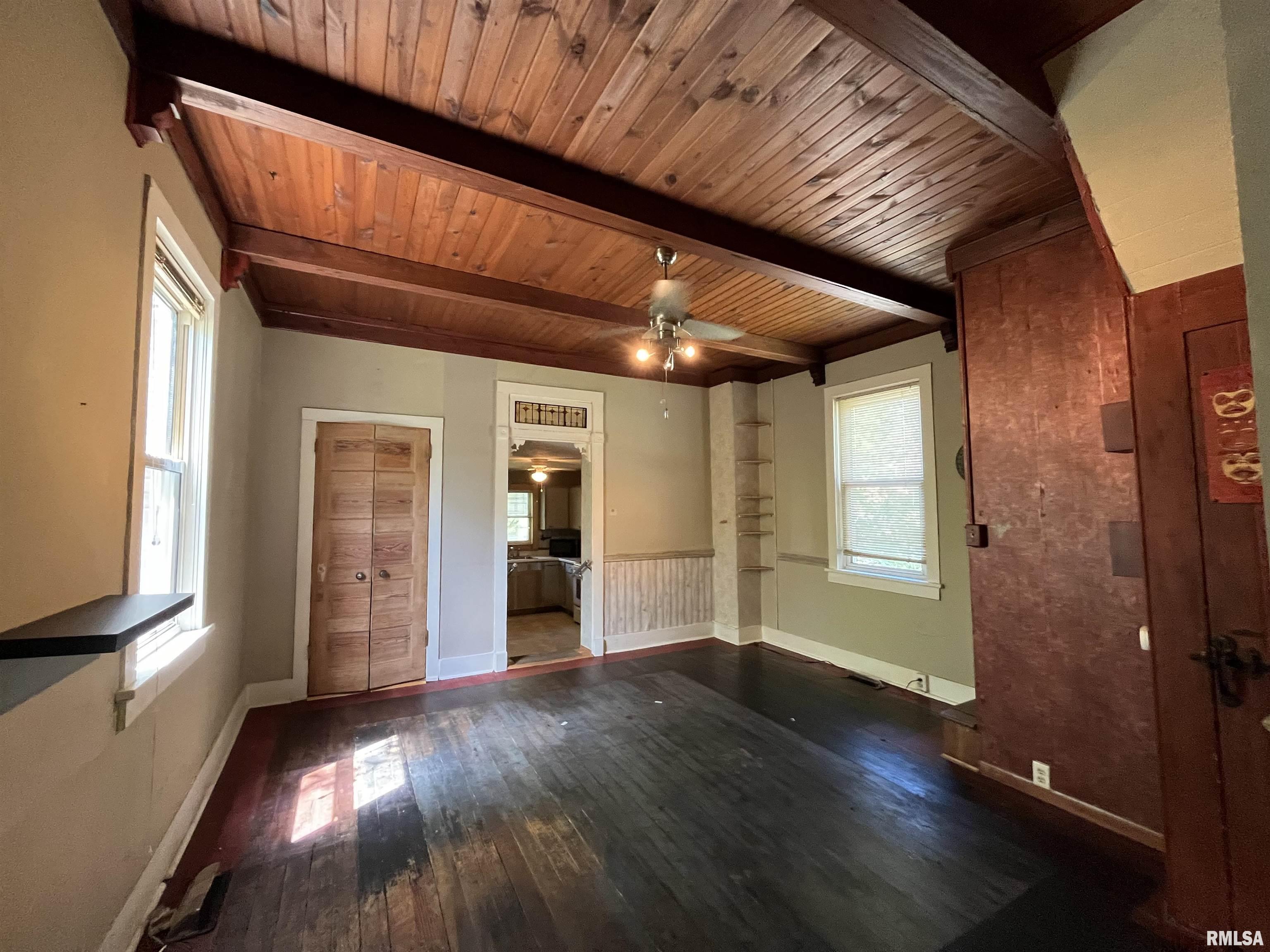 1251 Ledlie Avenue Springfield, IL 62702 - Photo 10 of 16 Gallery Image 10