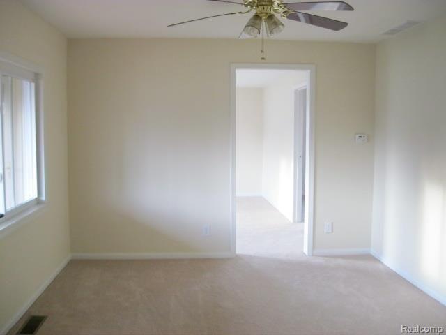 30370 Fort Road Rockwood, MI 48173 - Photo 6 of 10 6.JPG