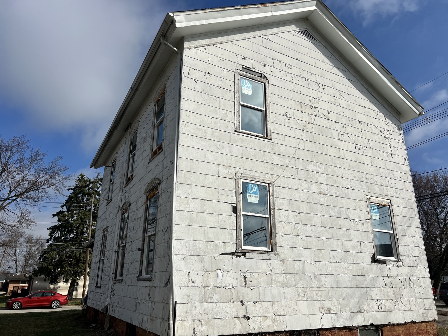 819 Bell Street Bloomington, IL 61701 - Photo 10 of 14 a view of front door of house