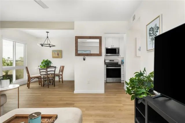 $719,000 | 16 Oval Irvine Ca, Unit 56, Irvine, CA 92604