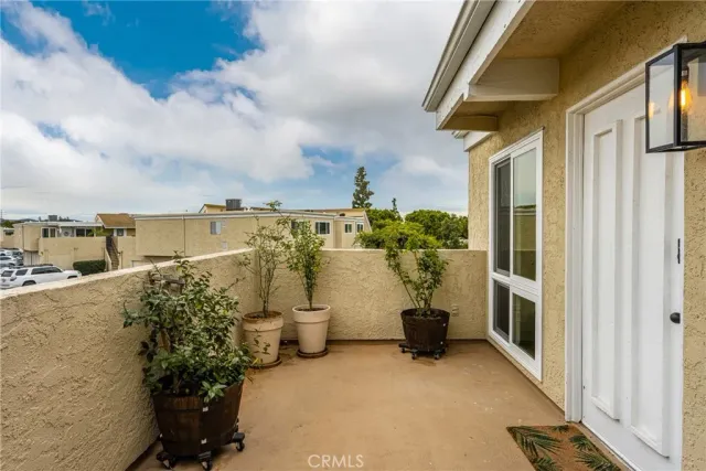 $719,000 | 16 Oval Irvine Ca, Unit 56, Irvine, CA 92604