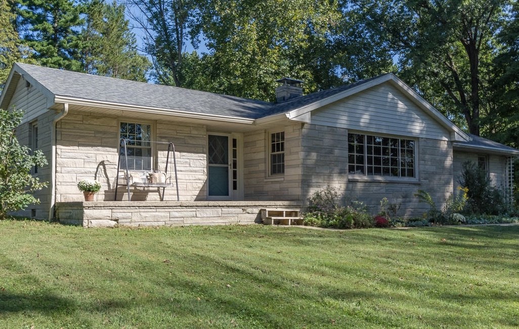 5616 East Kings Road Bloomington, IN 47408 - Photo 1 of 32 Gallery Image 1