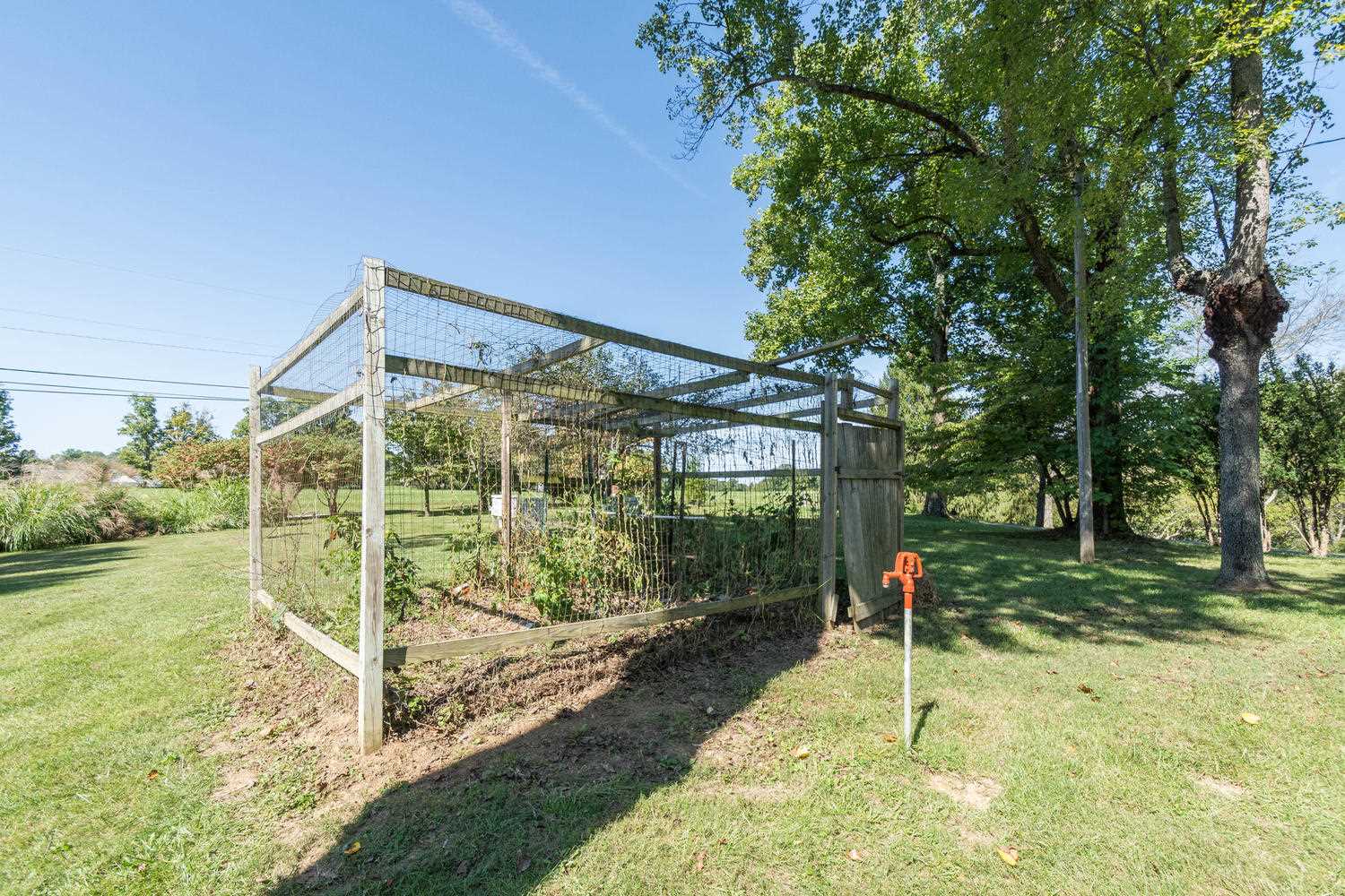 5616 East Kings Road Bloomington, IN 47408 - Photo 31 of 32 Gallery Image 31