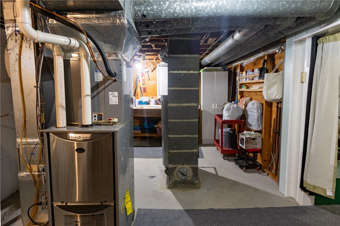 88 Colebourne Road Rochester, NY 14609 - Photo 38 of 49