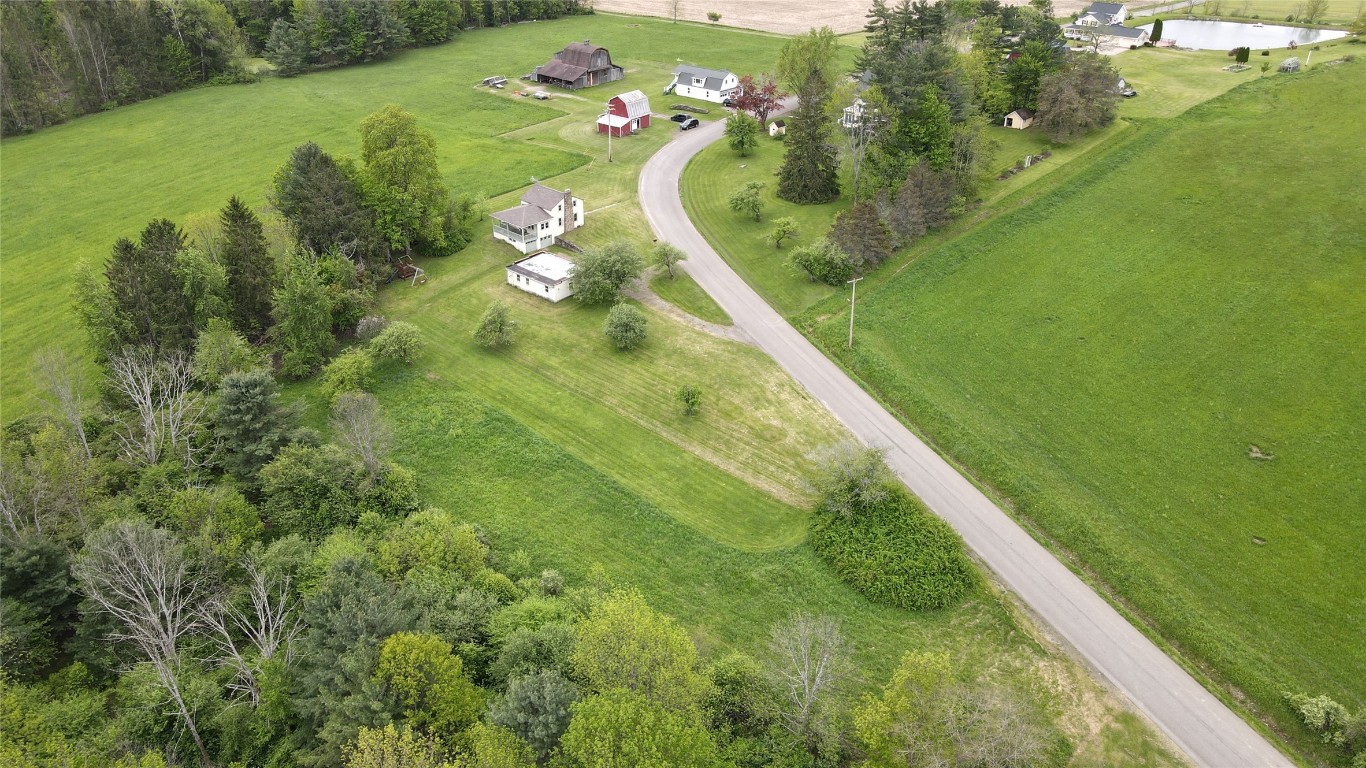 220 Joyner Road Whitney Point, NY 13862 - Photo 12 of 41 Gallery Image 12