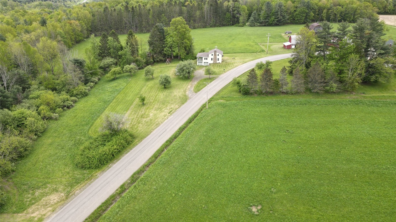 220 Joyner Road Whitney Point, NY 13862 - Photo 13 of 41 Gallery Image 13