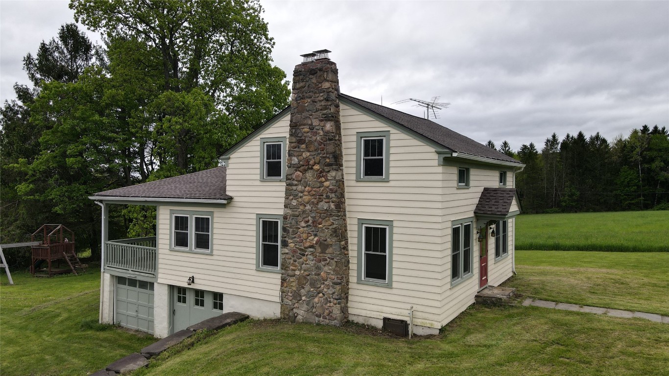 220 Joyner Road Whitney Point, NY 13862 - Photo 5 of 41 Gallery Image 5