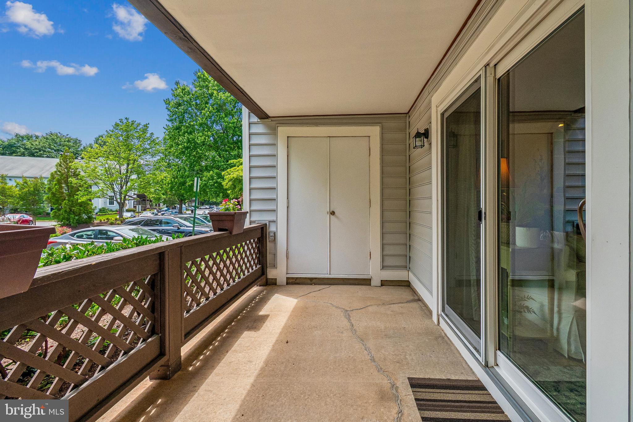 10090 Oakton Terrace Road Oakton, VA 22124 - Photo 22 of 23