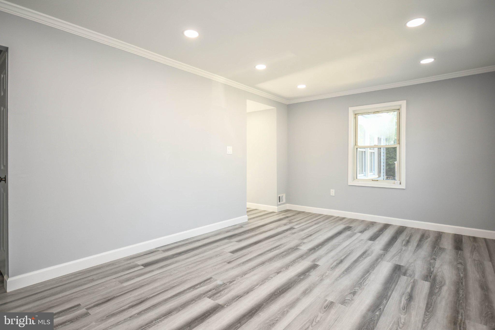 9813 Braddock Road Silver Spring, MD 20903 - Photo 5 of 45 Gallery Image 5
