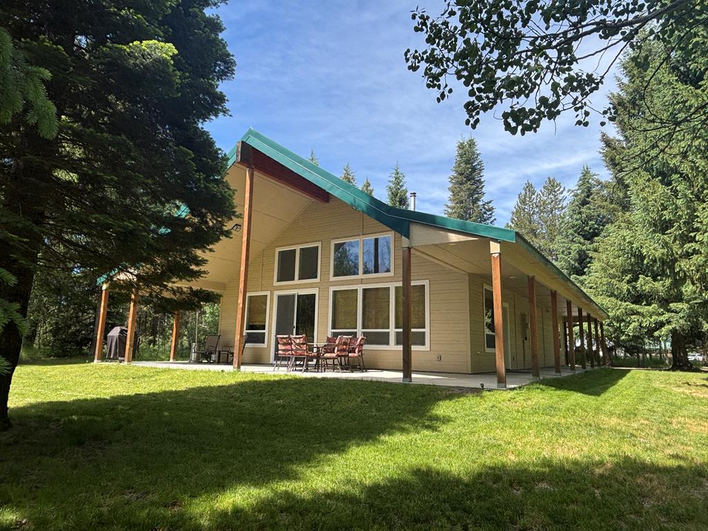 32 Shay Road Cascade, ID 83611 - Photo 1 of 40 Main View