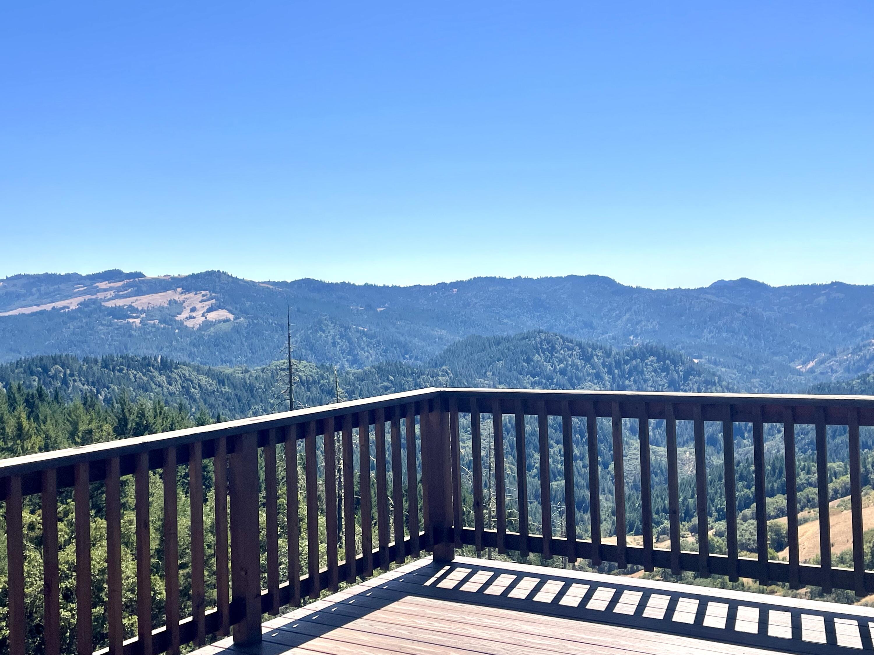 2027 Sunset Ridge Road Blocksburg, CA 95514 - Photo 26 of 37