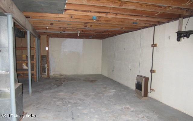 11310 Angelina Road Louisville, KY 40229 - Photo 12 of 12 IMG_0313
