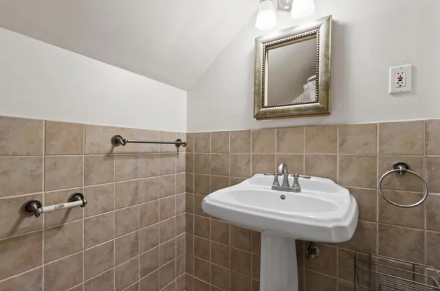 $489,900 | 4918 North Berkeley Boulevard, Whitefish Bay, WI 53217