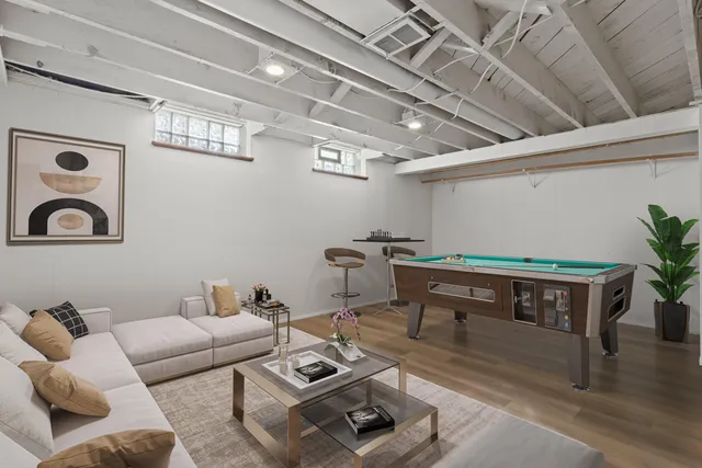 $489,900 | 4918 North Berkeley Boulevard, Whitefish Bay, WI 53217