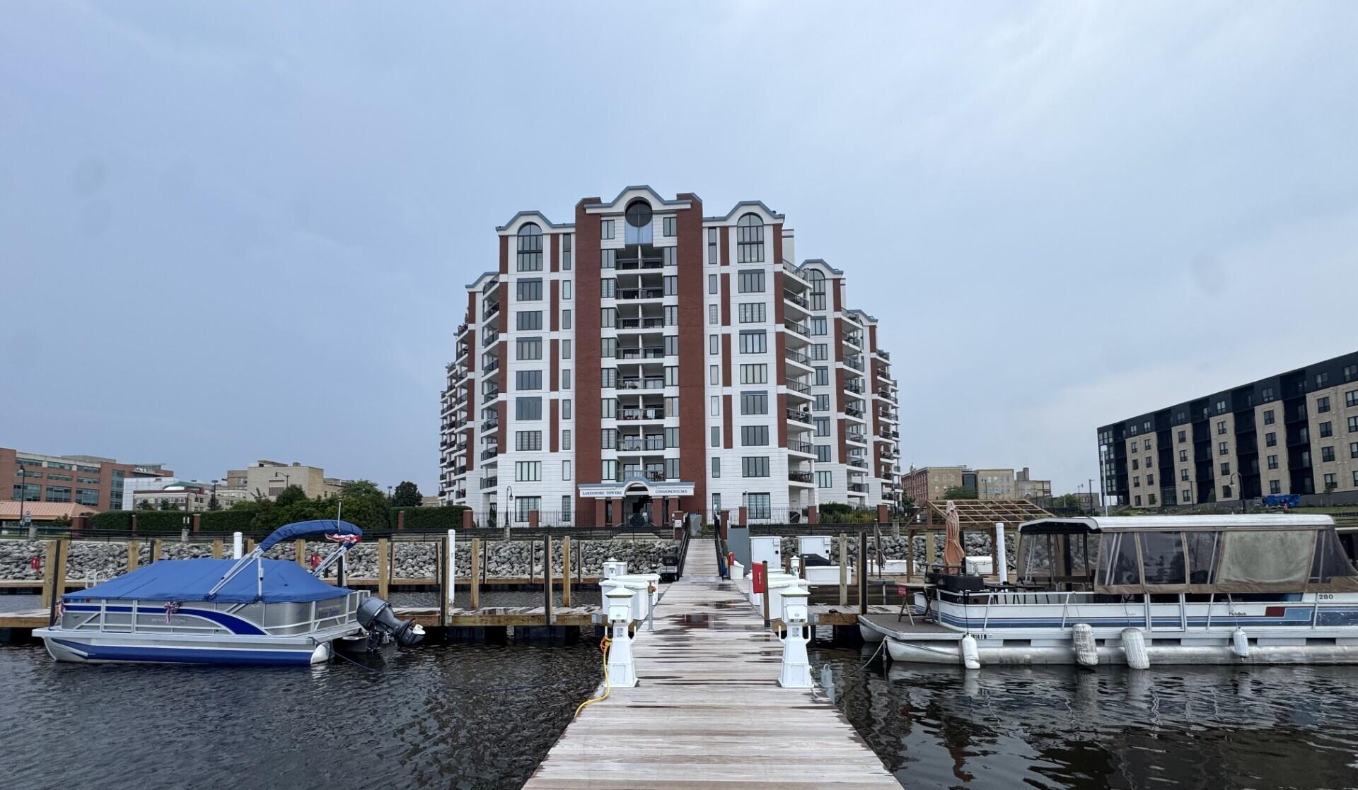 1A_LST Building Marina View Without Arro