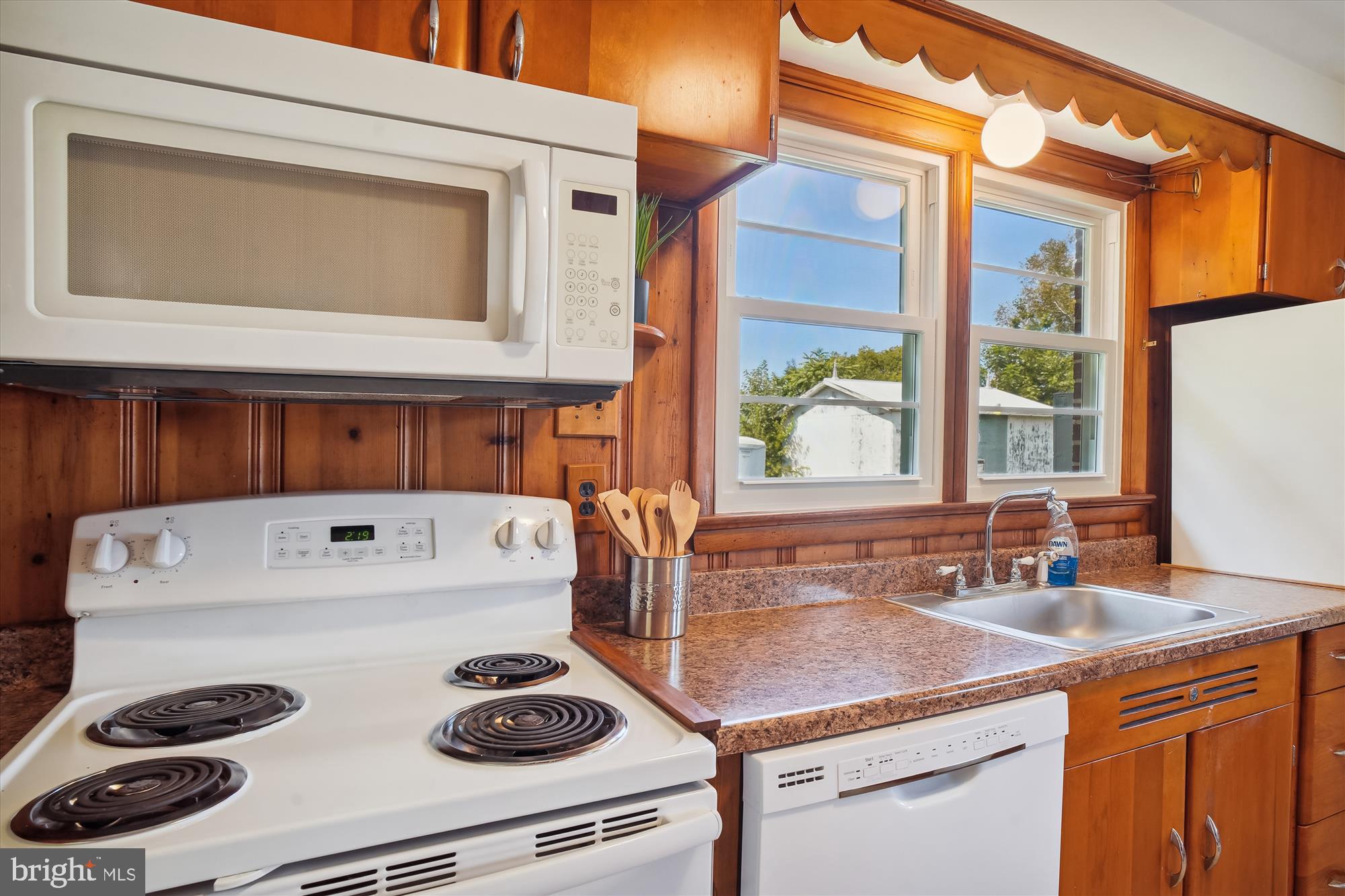 204 Maple Avenue Mount Airy, MD 21771 - Photo 14 of 44 Kitchen
