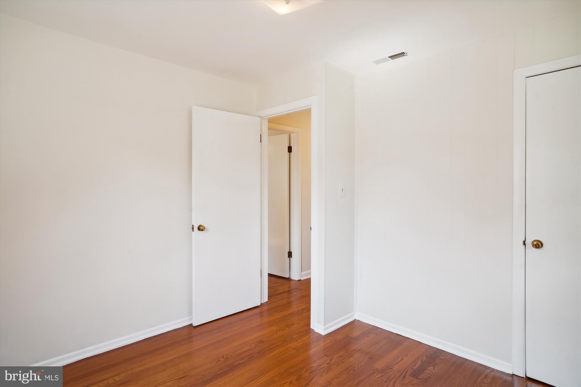 204 Maple Avenue Mount Airy, MD 21771 - Photo 20 of 44 Bedroom 1 main level