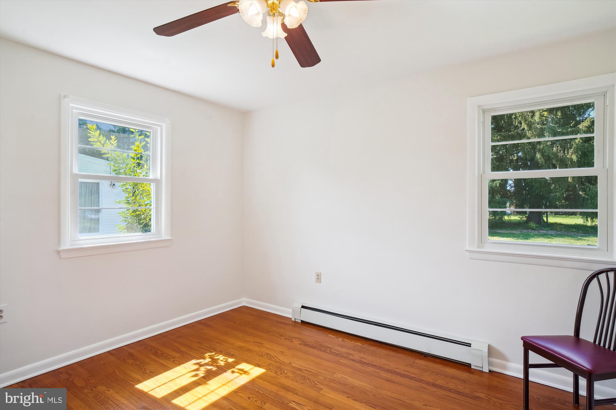 204 Maple Avenue Mount Airy, MD 21771 - Photo 22 of 44 Bedroom 2 main level