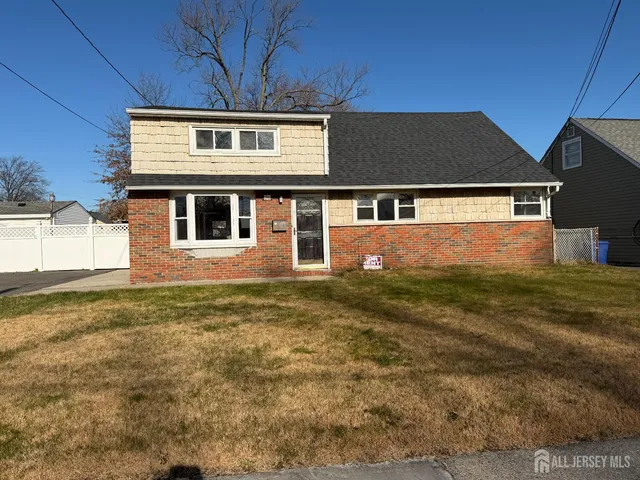 $3,700 | 36 Ash Street, Carteret, NJ 07008