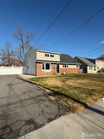 $3,700 | 36 Ash Street, Carteret, NJ 07008