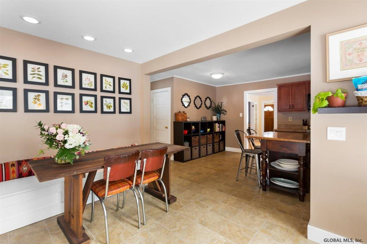 6 Gick Road Saratoga Springs, NY 12866 - Photo 9 of 39 Photo 9