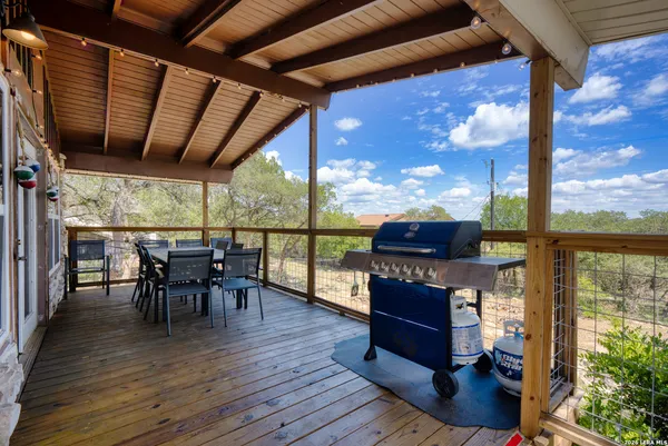 $3,200 | 520 Lake Forest, Canyon Lake, TX 78133
