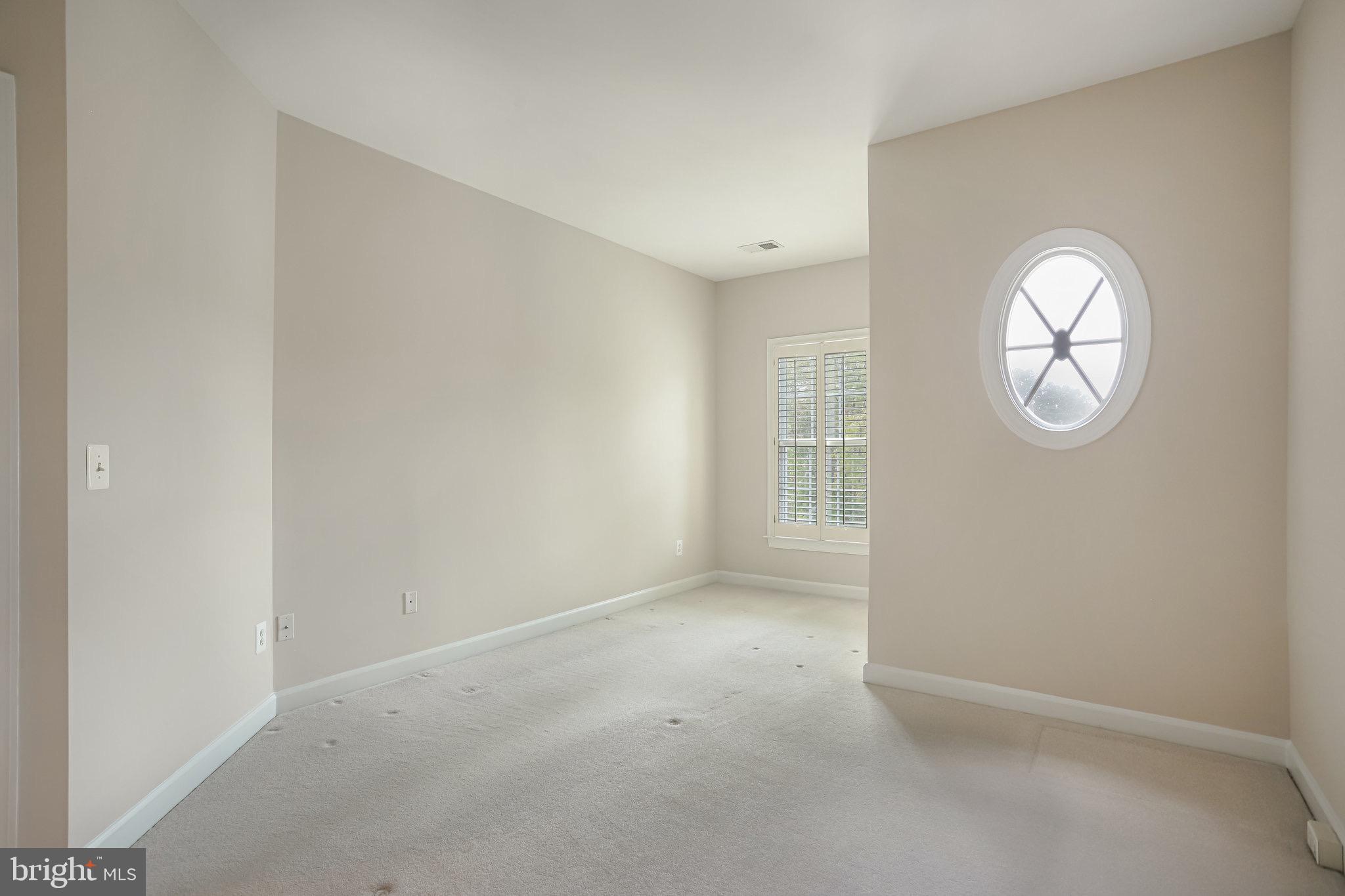 18546 Perdido Bay Terrace Leesburg, VA 20176 - Photo 26 of 57