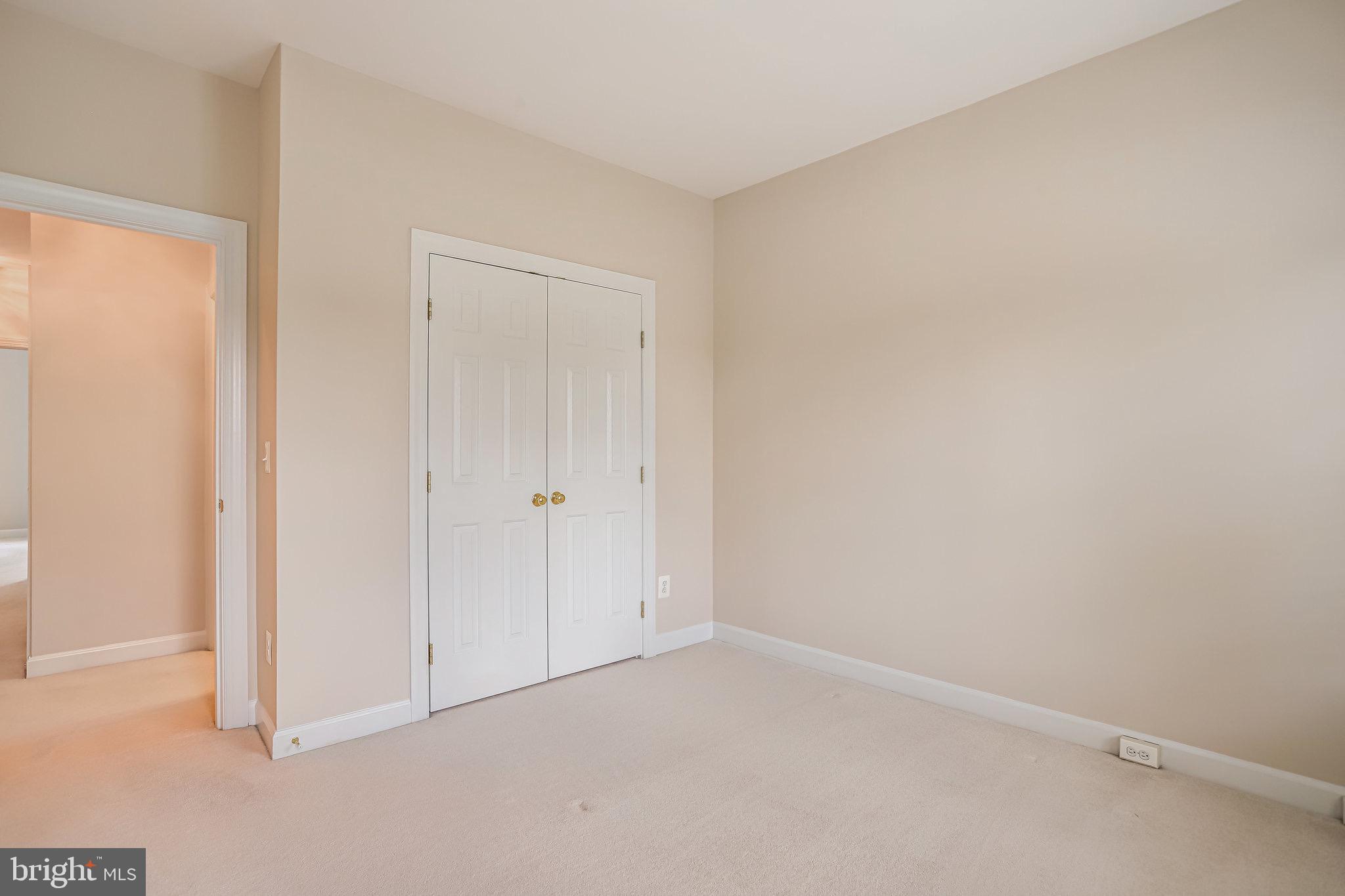 18546 Perdido Bay Terrace Leesburg, VA 20176 - Photo 29 of 57 a view of an empty room