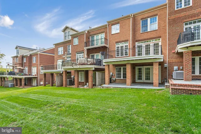 $4,000 | 18546 Perdido Bay Terrace, Leesburg, VA 20176